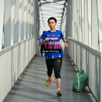 Runner Photo 8132916