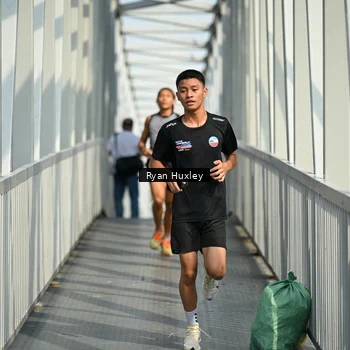 Runner Photo 8132919