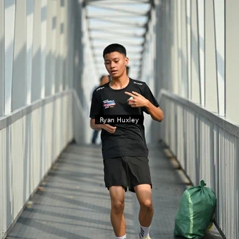 Runner Photo 8132923