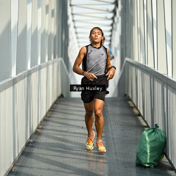 Runner Photo 8132926