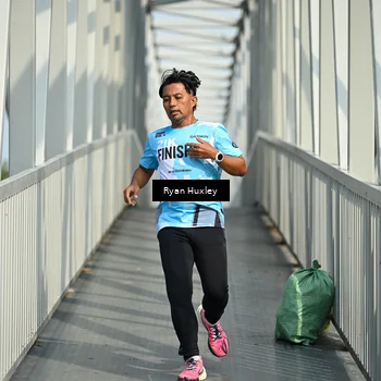 Runner Photo 8132939
