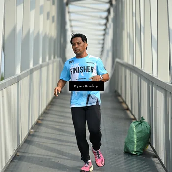 Runner Photo 8132951
