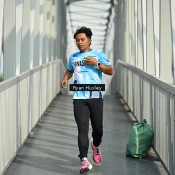 Runner Photo 8132972