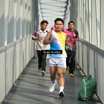 Runner Photo 8132992
