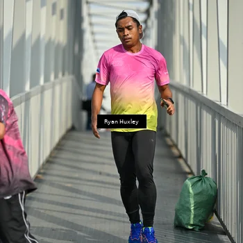 Runner Photo 8133001