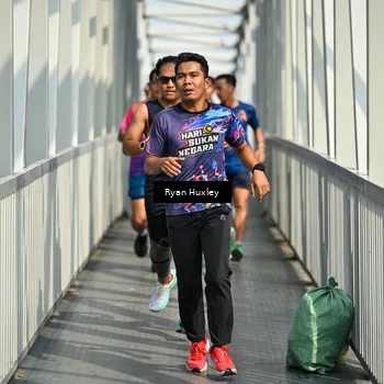 Runner Photo 8133016