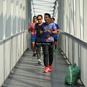 Runner Photo 8133018