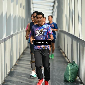 Runner Photo 8133019