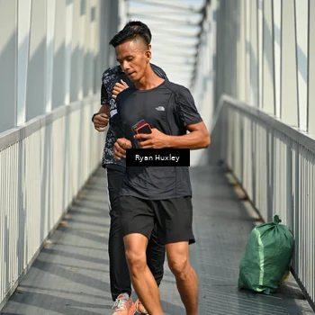 Runner Photo 8133038