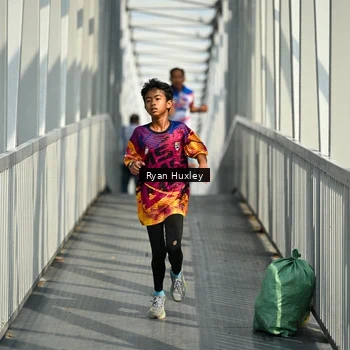 Runner Photo 8133049