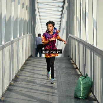Runner Photo 8133050