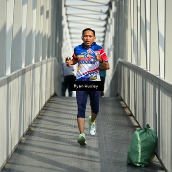 Runner Photo 8133054