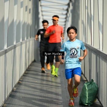 Runner Photo 8133063