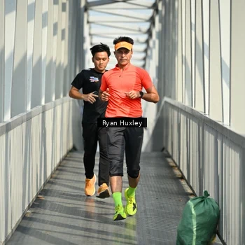 Runner Photo 8133073