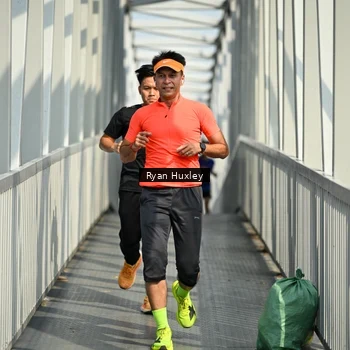 Runner Photo 8133074