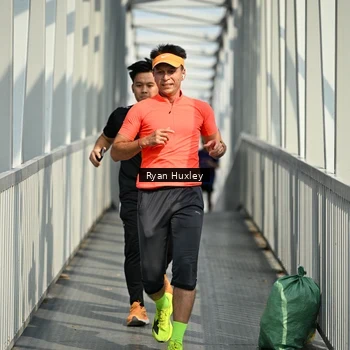 Runner Photo 8133075
