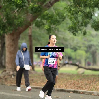 Runner Photo 8133076