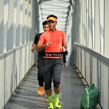 Runner Photo 8133078
