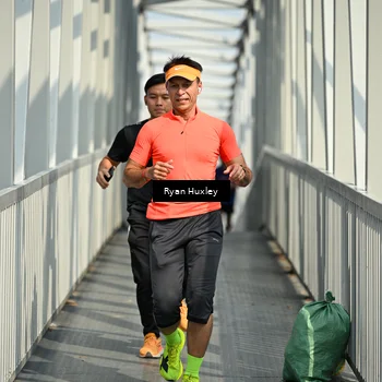 Runner Photo 8133081