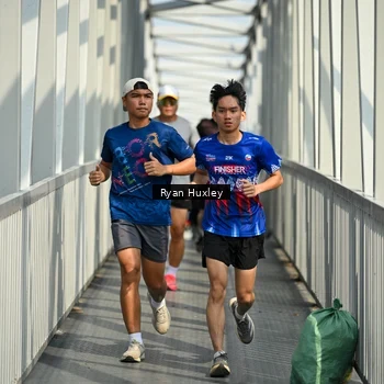 Runner Photo 8133086