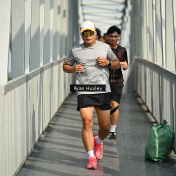 Runner Photo 8133095