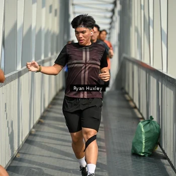 Runner Photo 8133115