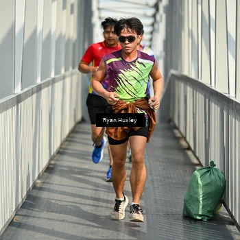 Runner Photo 8133124