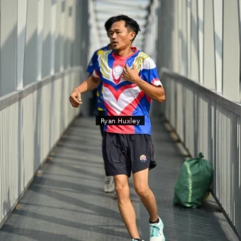 Runner Photo 8133144