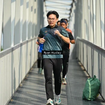 Runner Photo 8133145