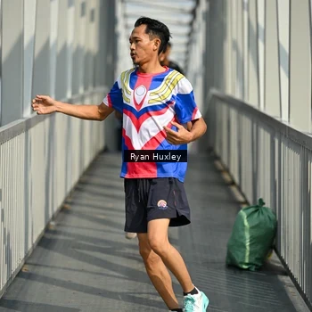 Runner Photo 8133147
