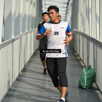 Runner Photo 8133165