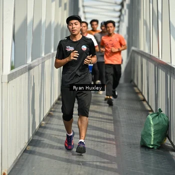 Runner Photo 8133171