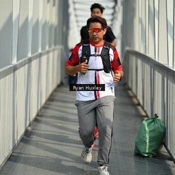 Runner Photo 8133172