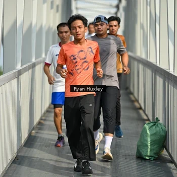 Runner Photo 8133176