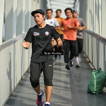 Runner Photo 8133177