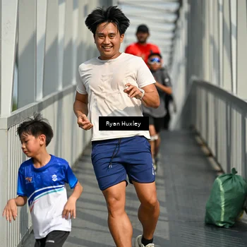 Runner Photo 8133191
