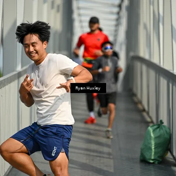Runner Photo 8133199