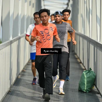Runner Photo 8133202