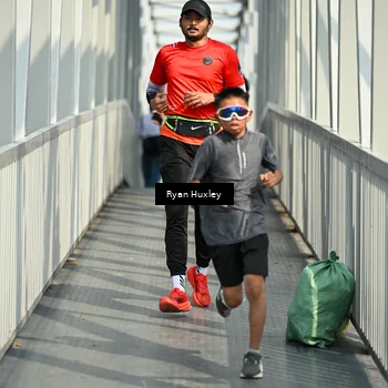 Runner Photo 8133206
