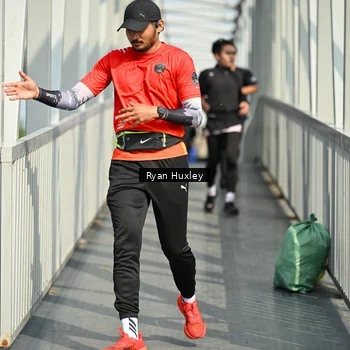 Runner Photo 8133210