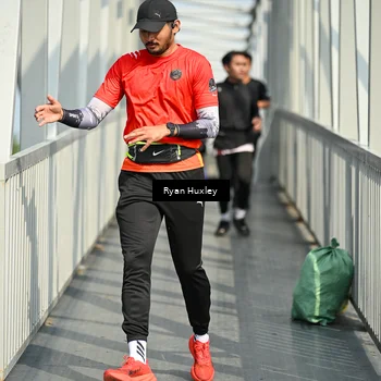 Runner Photo 8133212