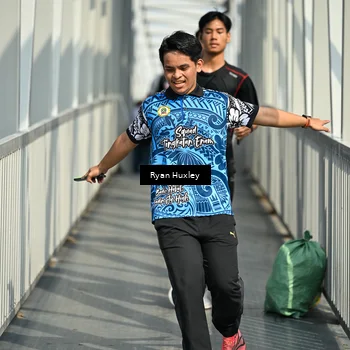 Runner Photo 8133221