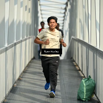 Runner Photo 8133235