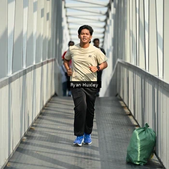 Runner Photo 8133238