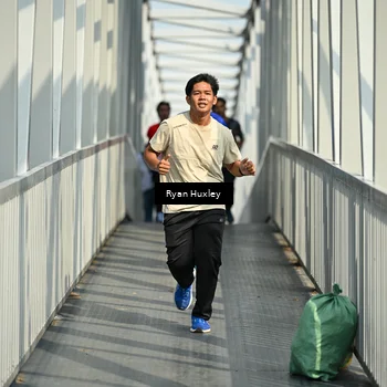 Runner Photo 8133256