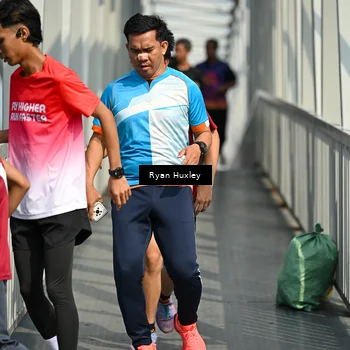 Runner Photo 8133262