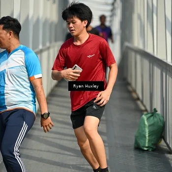 Runner Photo 8133263