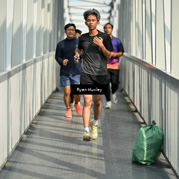 Runner Photo 8133269