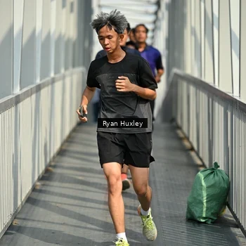 Runner Photo 8133271