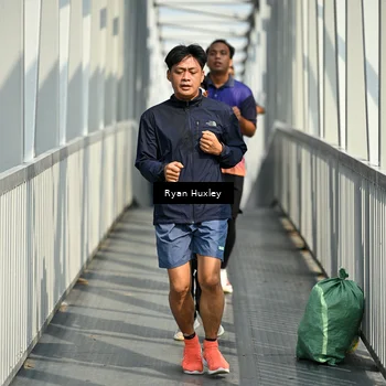 Runner Photo 8133302